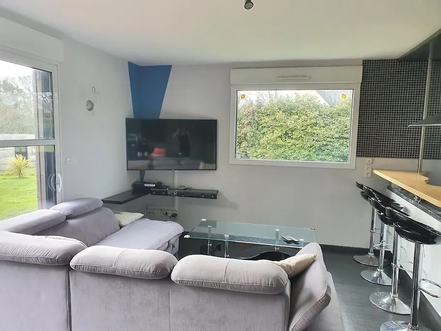 Le Paradis Des Enfants Et Sa Maison En Bois Combrit