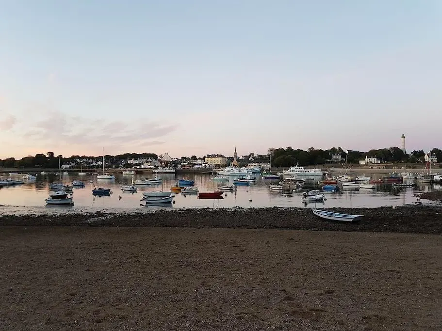 Le Paradis Des Enfants Et Sa Maison En Bois Combrit 0*,