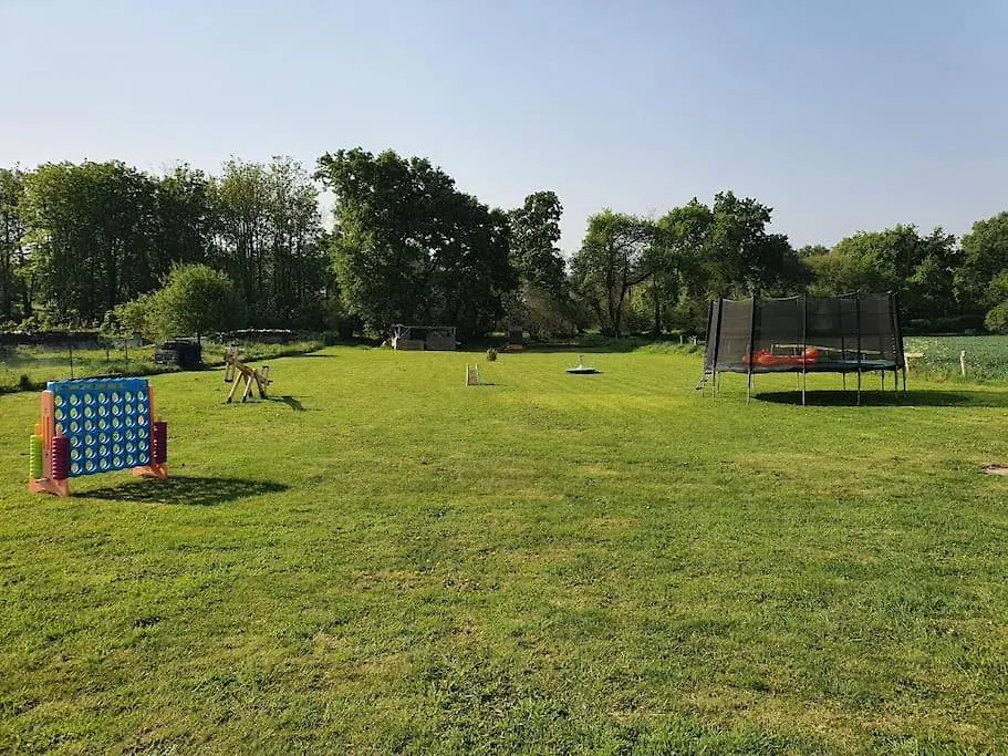 Holiday home Le Paradis Des Enfants Et Sa Maison En Bois Combrit
