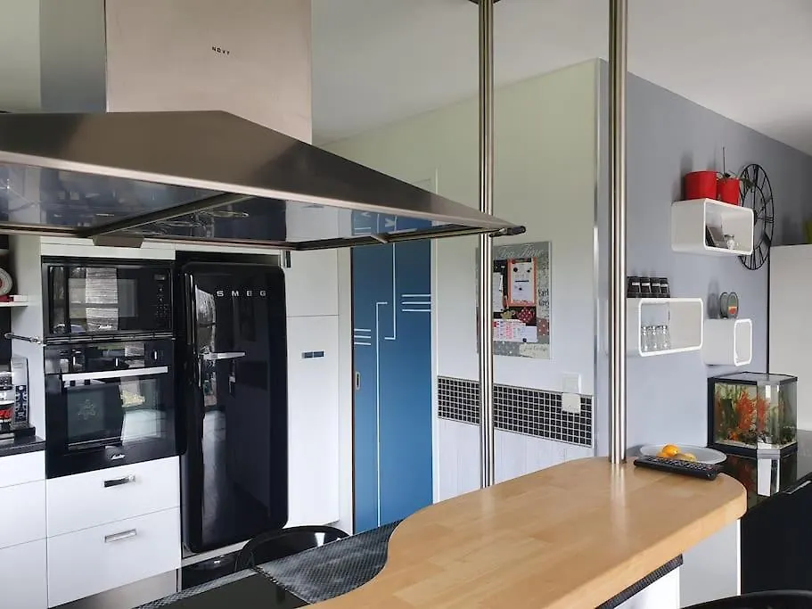Holiday home Le Paradis Des Enfants Et Sa Maison En Bois Combrit France