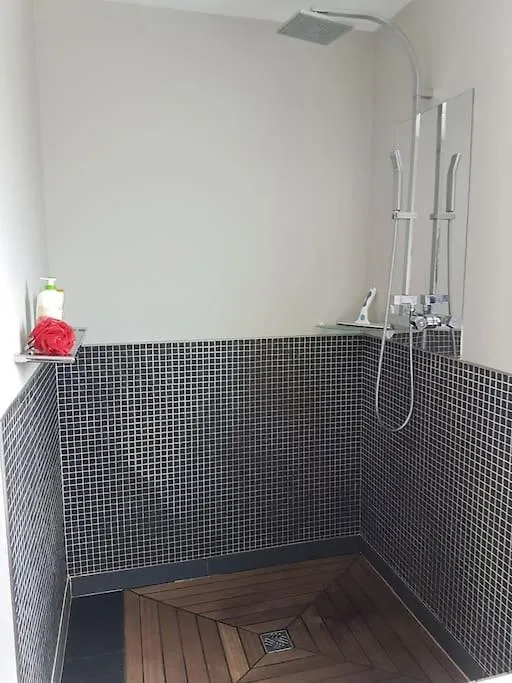 Le Paradis Des Enfants Et Sa Maison En Bois Combrit 0*,